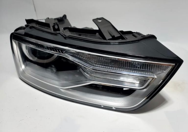 Headlight AUDI Q3 FACELIFT 2014-17XENON LED Right Driver Side