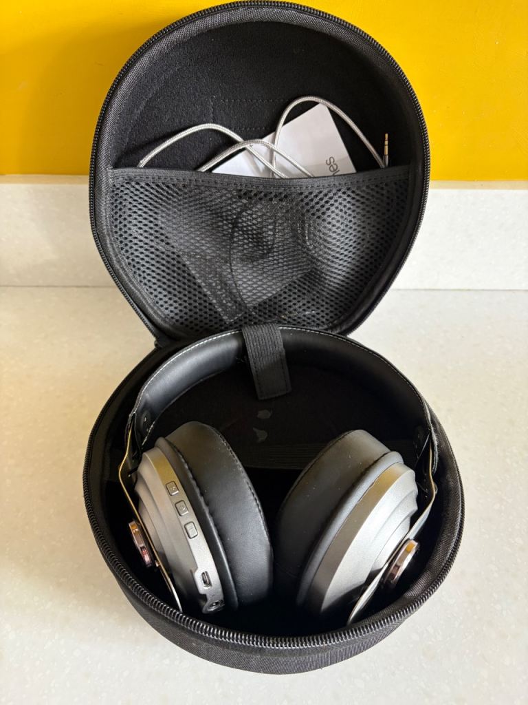 Wireless Headphones Betron HD800x Bluetooth Over Ear Headphones High Definition