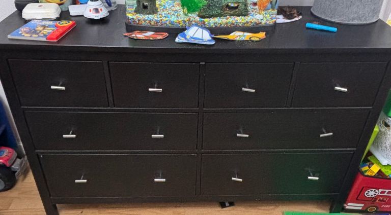Ikea hemnes black drawers 
