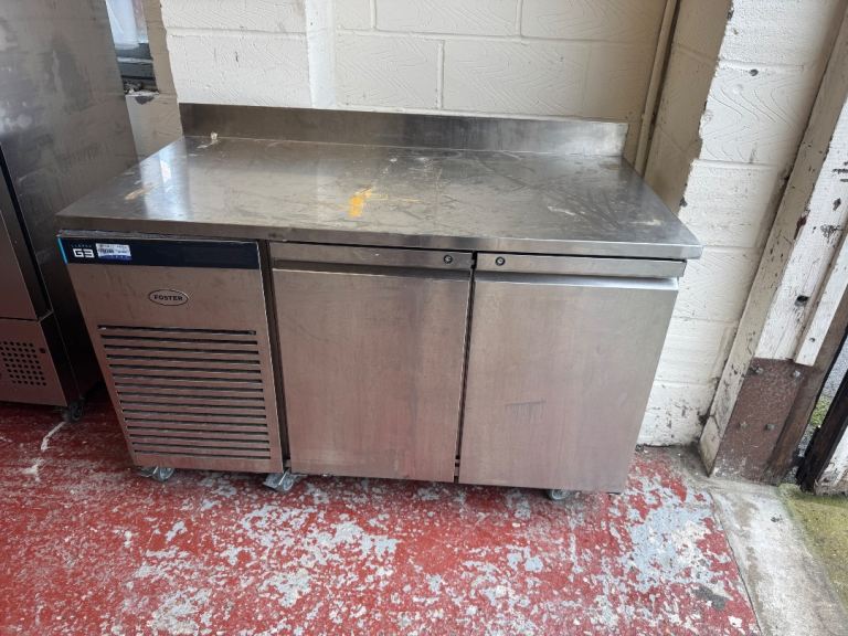 Commercial undercounter foster fridge cafe shop restaurant takeaway 