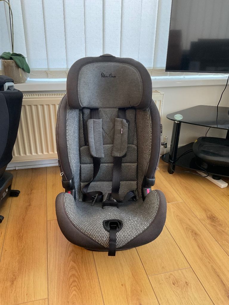Silver Cross Car Seat – isofix bse