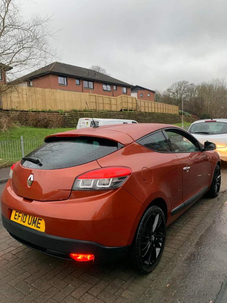 RENAULT MEGANE 1.5 DCI,LOW MILEAGE,CHEAP ROAD TAX £35 PER YEAR,ECONOMY CAR