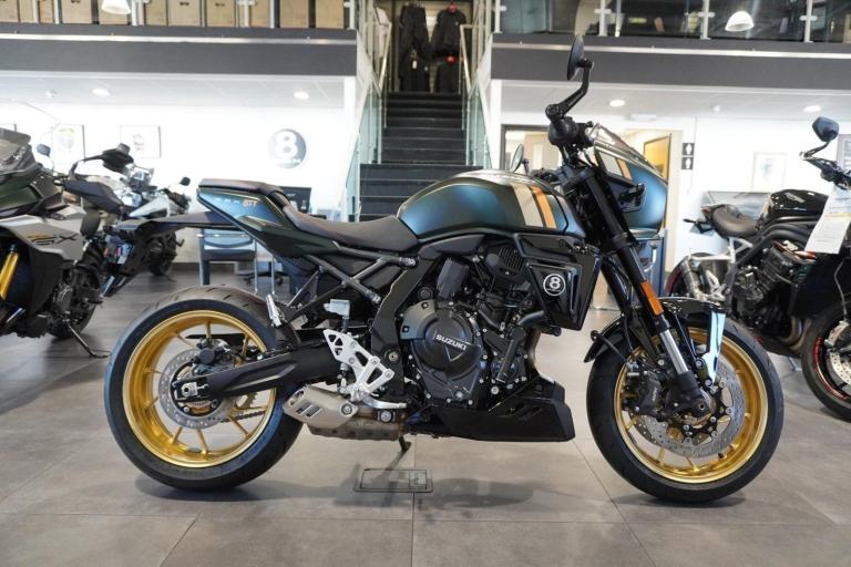 Suzuki GSX-8TT, 2025, Matt Shadow Green. IN STOCK NOW