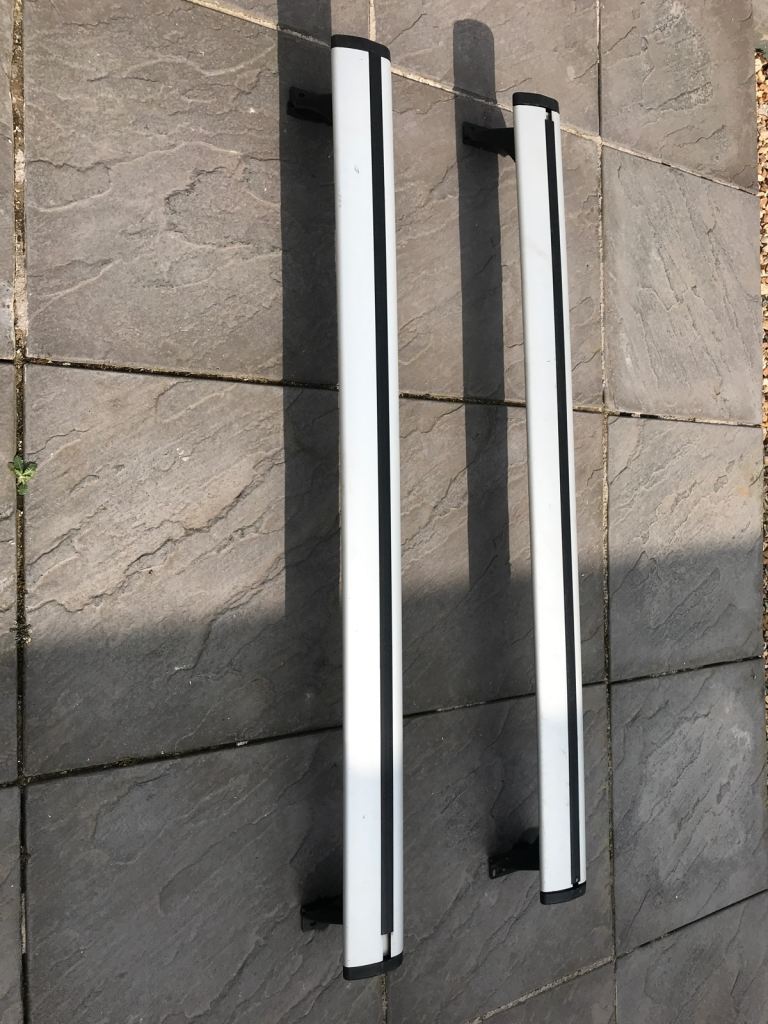 Roof bars fits Nissan xtrail t30