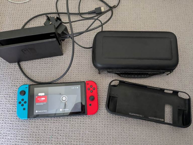 Nintendo Switch V1 (HAC-001) and 256GB micro sd card