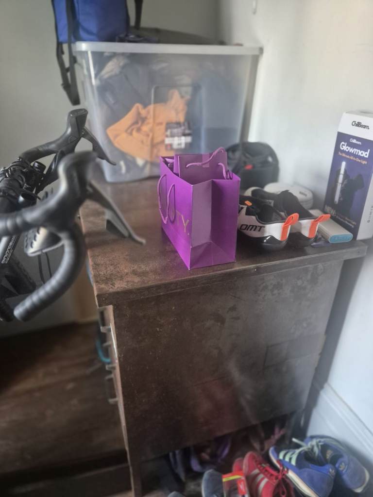 Solid metal desk bought in Brazil 10 years ago