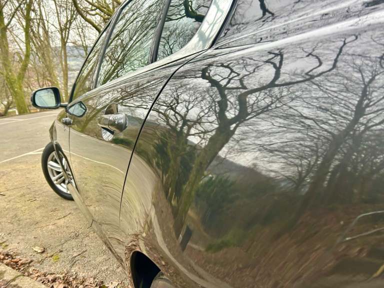 JAGUAR XF 3.0 d V6 240*LUXURY*ONLY73K-Xenons-Nav-BT&amp;Dab-LTHR**Stunning Example