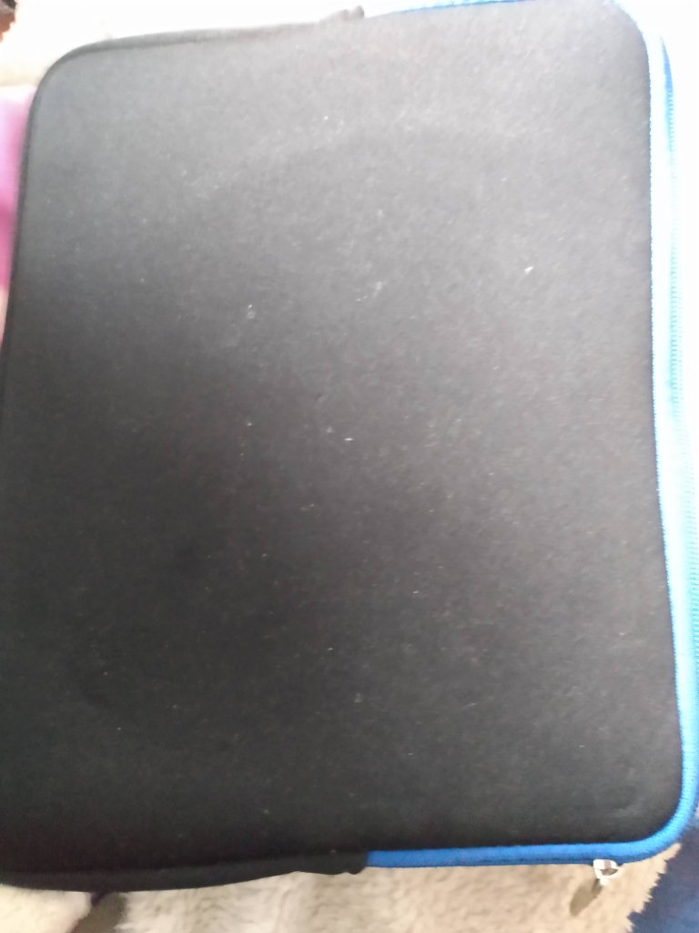 Tablet softcase - Black and Blue colour