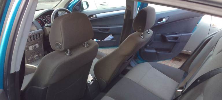 Vauxhall, ASTRA, Hatchback, 2004, Manual, 1598 (cc), 5 doors