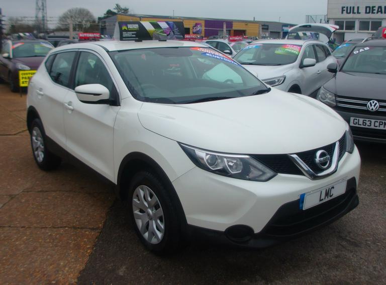 2016 Nissan Qashqai 1.2 DIG-T Visia SUV 5dr Petrol Manual Euro 6 (s/s) Petrol