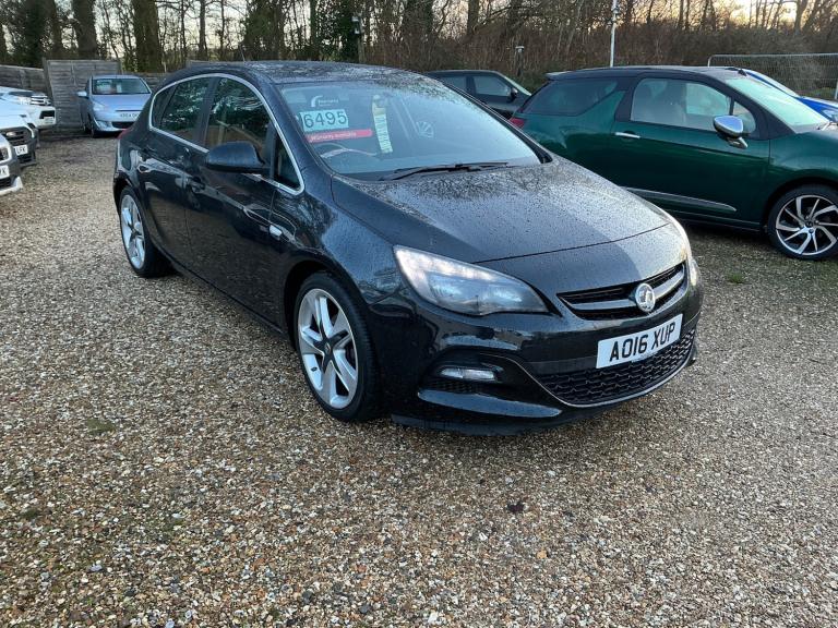 2016 Vauxhall Astra 1.4T 16V Limited Edition 5dr [Leather] HATCHBACK Petrol Manual