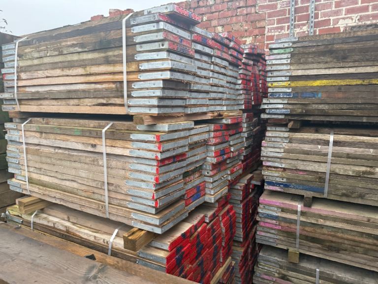 Used scaffold boards untreated 