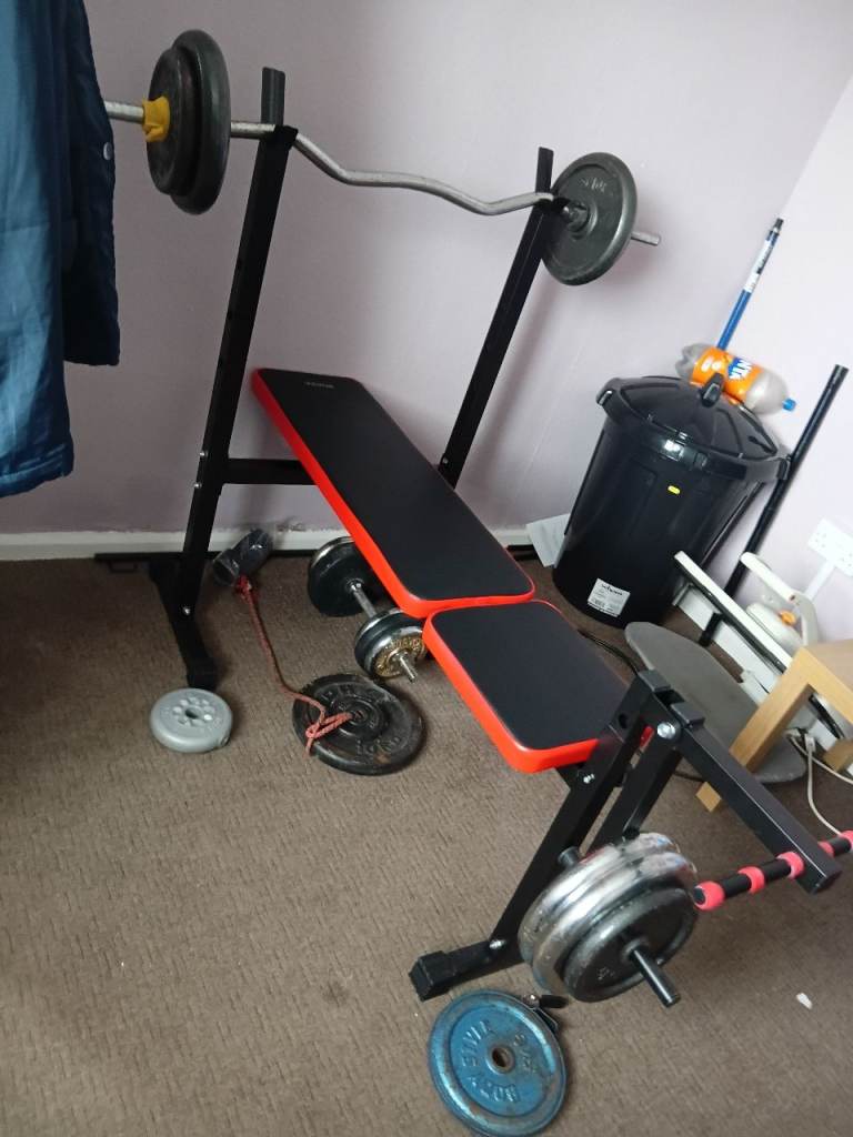 Weight bench plus weights 