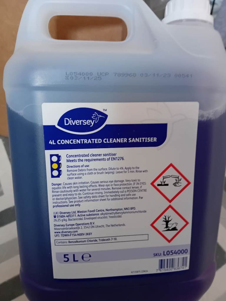 Diversey 5L Concentrated Cleaner Sanitiser – Brand New