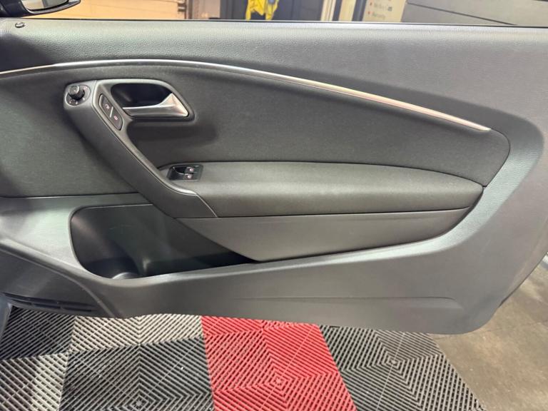 2017 Volkswagen Polo 1.2 TSI BlueMotion Tech Match Edition Euro 6 (s/s) 3dr HATCHBACK Petrol Manual