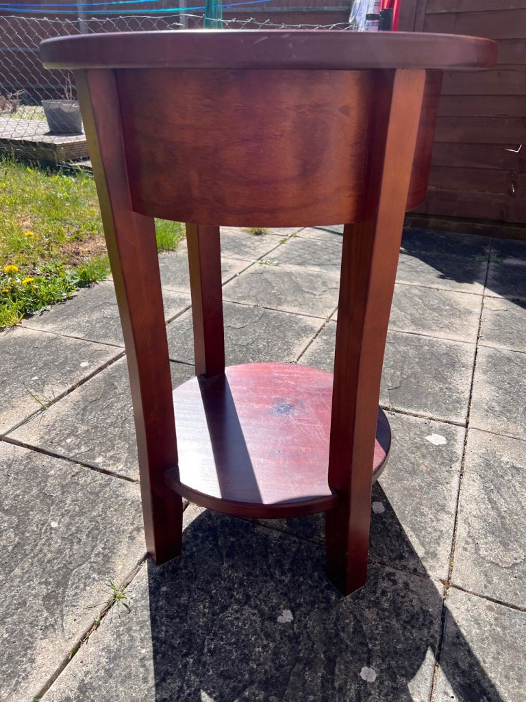 Round end table x 2