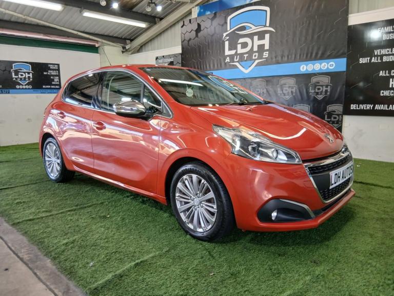 PEUGEOT 208 1.2 PureTech Allure 2018