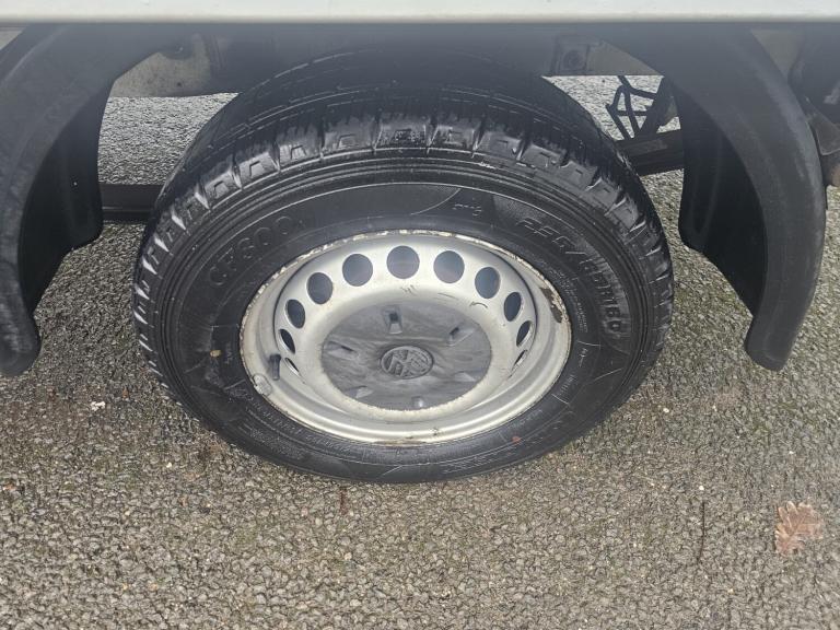 VOLKSWAGEN CRAFTER 2.0 TDI LUTON TAIL LIFT NEW CLUTCH FLY WHEEL &amp; CAMBELT NO VAT