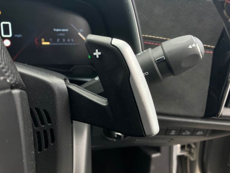 2022 DS Automobiles Ds 9 1.6 PureTech 225 Performance Line + 4dr EAT8 Saloon Petrol Automatic