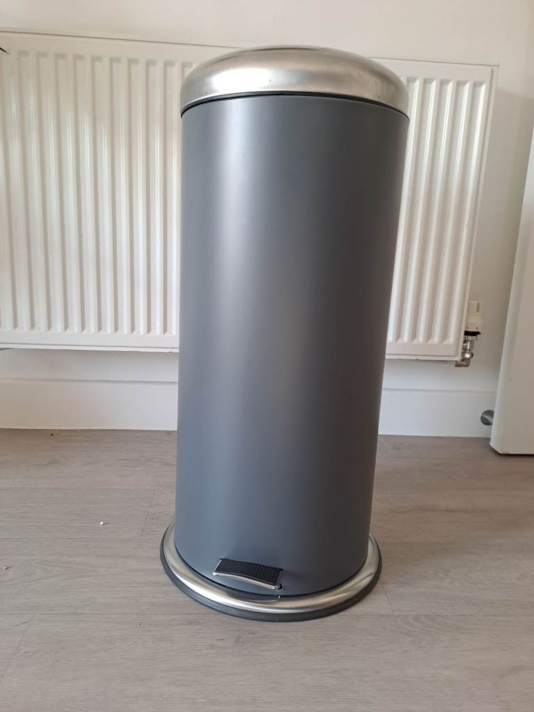 30L pedal bin
