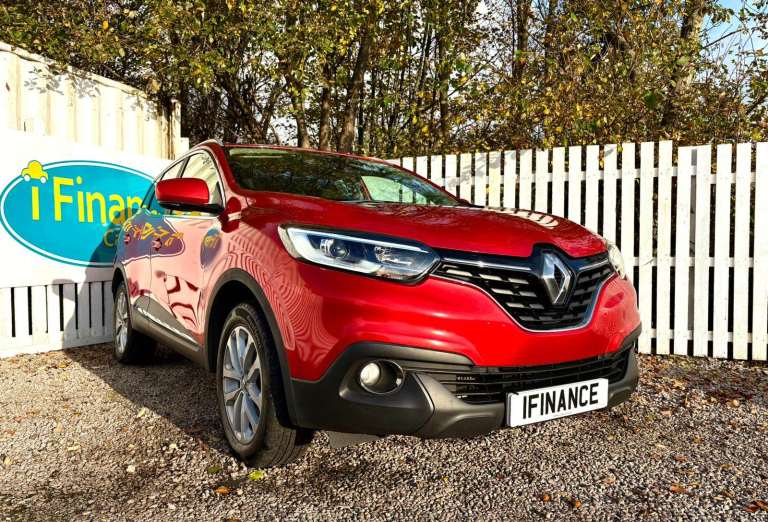 CAN'T GET CREDIT? CALL US! Renault Kadjar 1.3 TCe Dynamique Nav ENERGY - £199 DEPOSIT, £66 PER WEEK