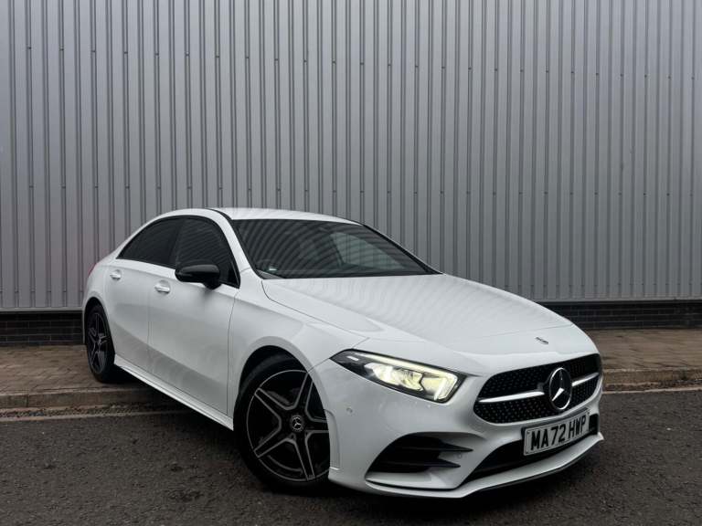 MERCEDES-BENZ A CLASS 1.3 A180 AMG Line 2022