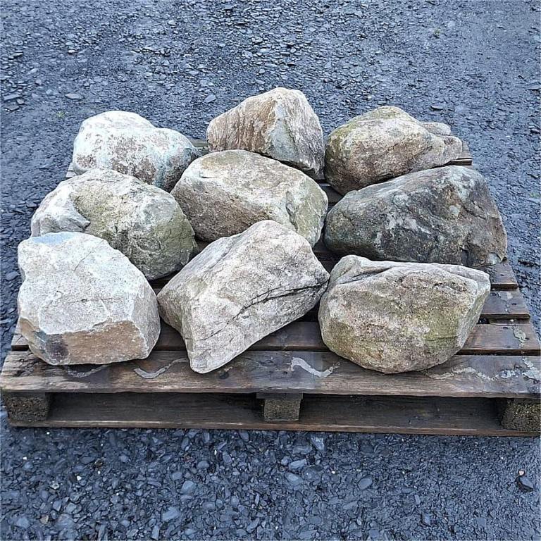 BOULDERS, ROCKERY, STONES WANTED PLEASE AND THANKS :-)