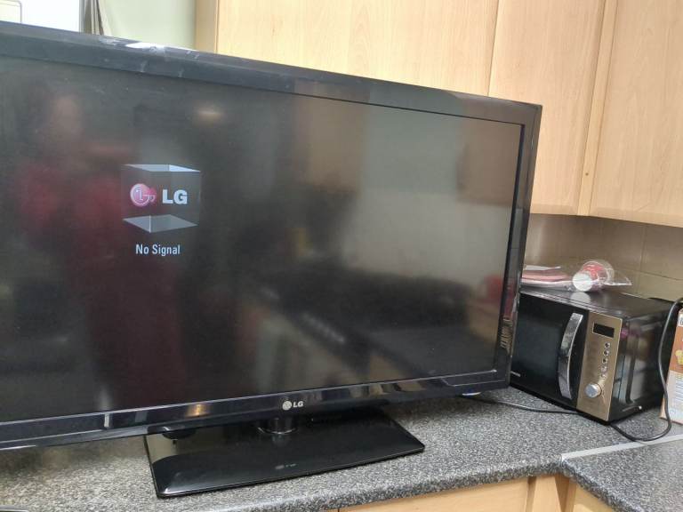 image for Lg 42inch , NOT SMART 