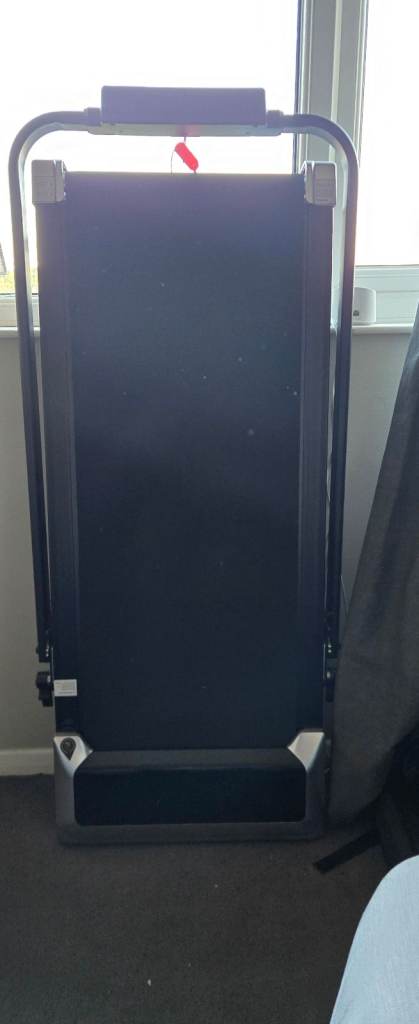 Topiuture TP2 Folding Treadmill – Black, Good Condition