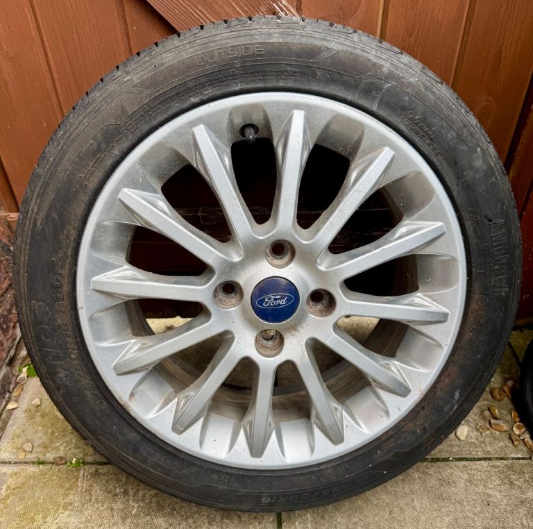 Ford Fiesta MK7 08-2017 16” Alloy Wheel With Very good Conditioned Mohawk Tyre 