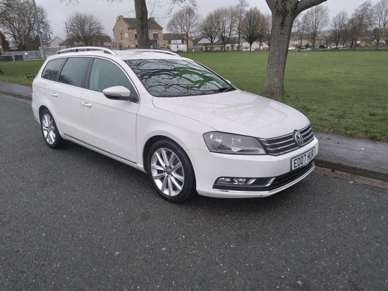 2013 63'reg VW Passat 2.0 TDi Sport Estate *£35 Yearly Road Tax**SAT NAV**