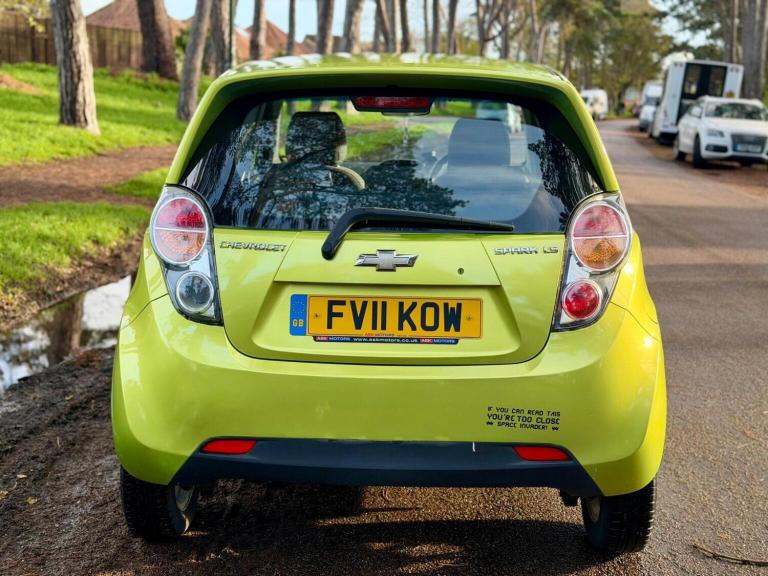 CHEVROLET SPARK 1.0i LS Euro 5 5dr 2011