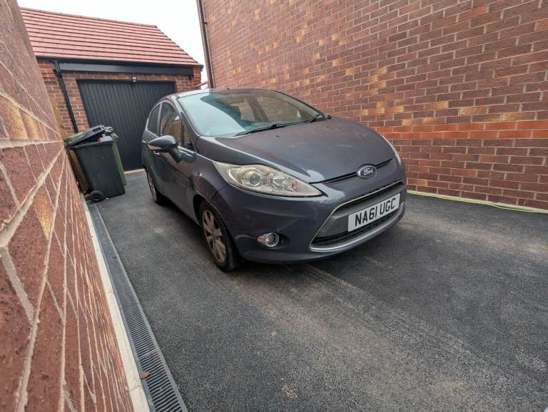 Ford, FIESTA, Hatchback, 2011, Manual, 1242 (cc), 5 doors