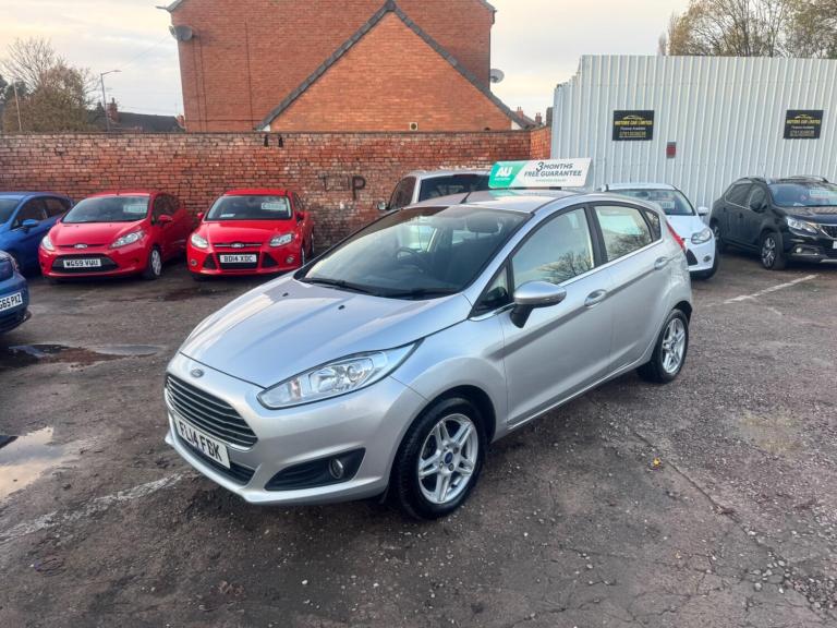 2014 Ford Fiesta 1.6 Zetec 5dr Powershift HATCHBACK PETROL Automatic