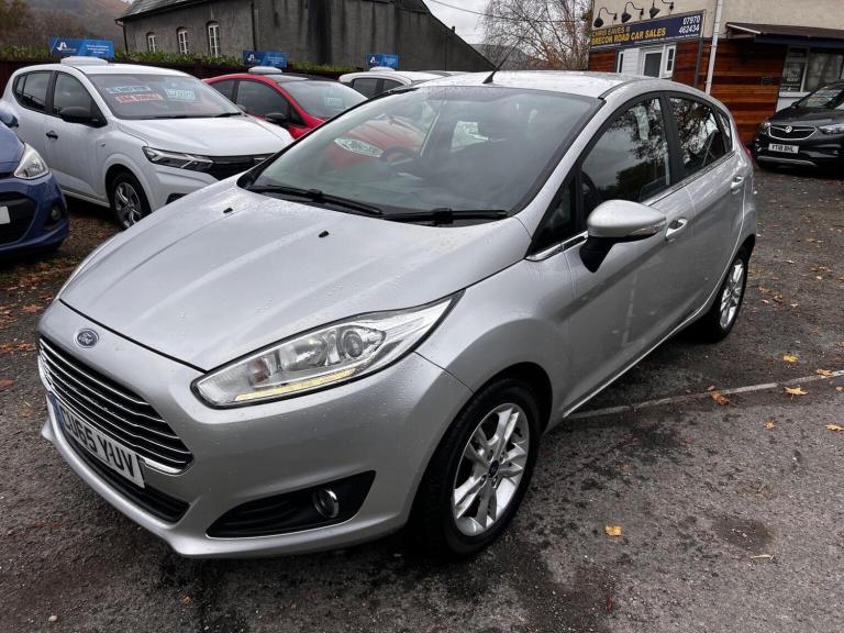 FORD FIESTA 1.25 Zetec Euro 6 5dr 2015