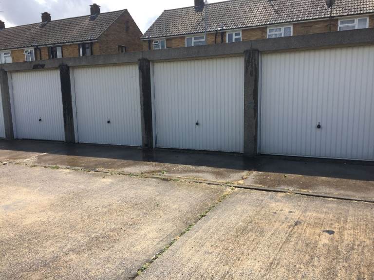Lock up garage to rent Winchester Way, Rainham, Kent ME8 8DD