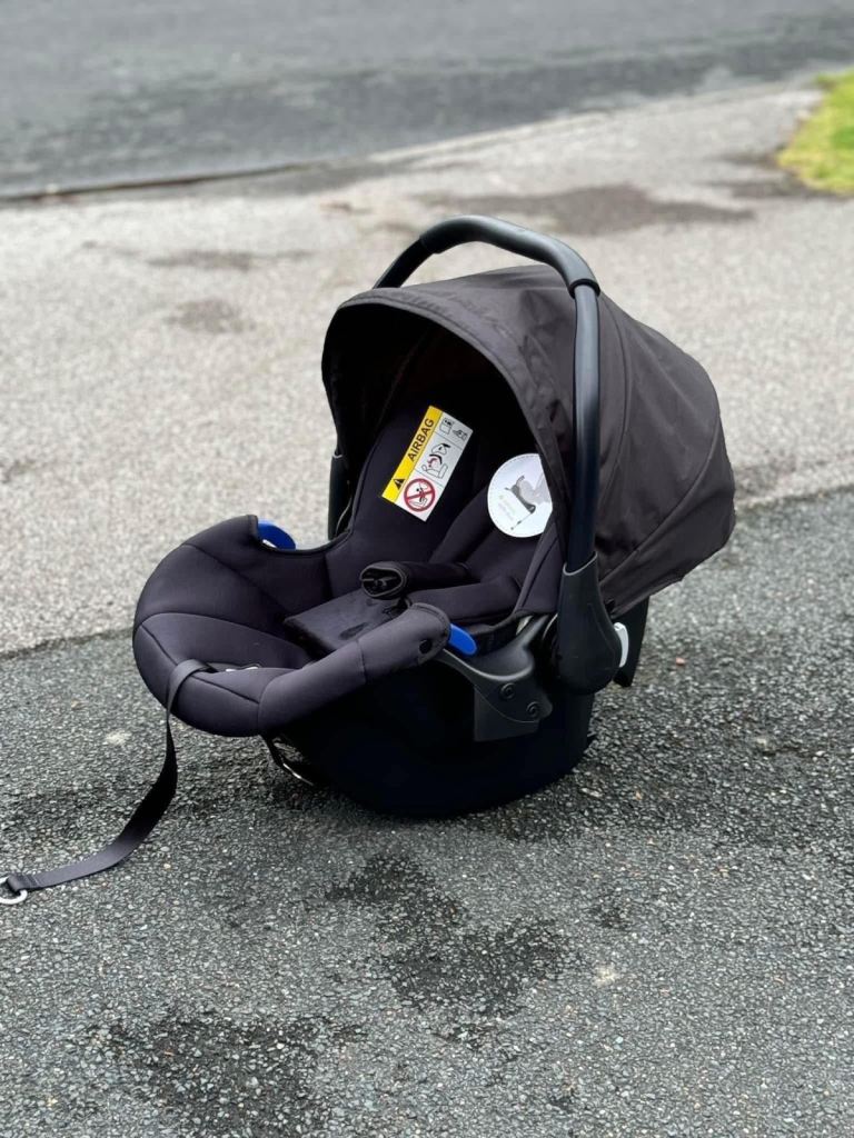 Hauck Rapid 4x plus travel system pram pushchair car seat grey set 3 in 1 to 25 kg only £125 