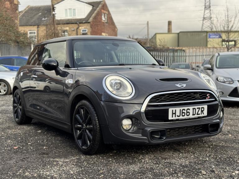 MINI HATCH 2.0 Cooper SD 3-Door Hatch Grey Manual Diesel 2016