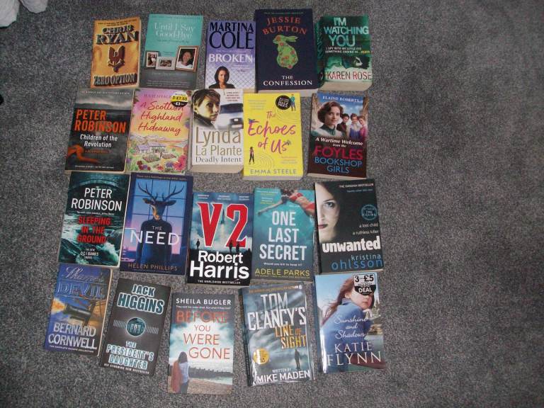 Bundle 21 Paperback Books by Various Authors,  A bargain at £5 the lot
