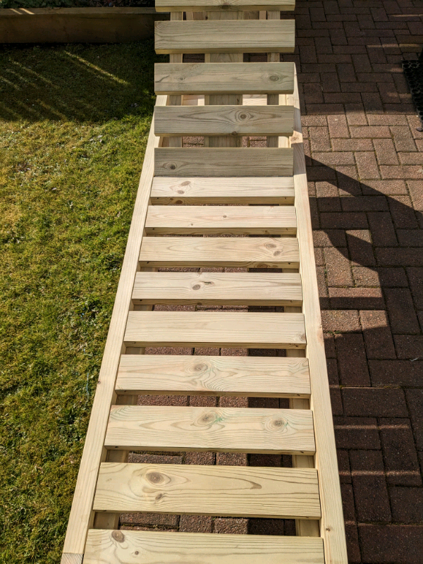 Sun lounger 