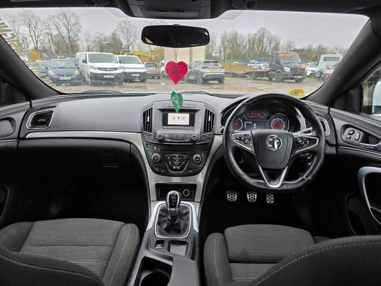 2015 Vauxhall Insignia 2.0 CDTi Limited Edition Hatchback 5dr Diesel Manual Euro 5 (130 ps) Hatch...