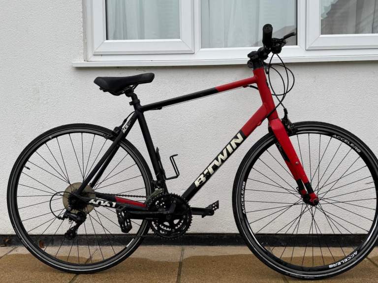 BTWIN Triban 520 Road Bike Large Frame. 700c wheels. Working (Hayes)