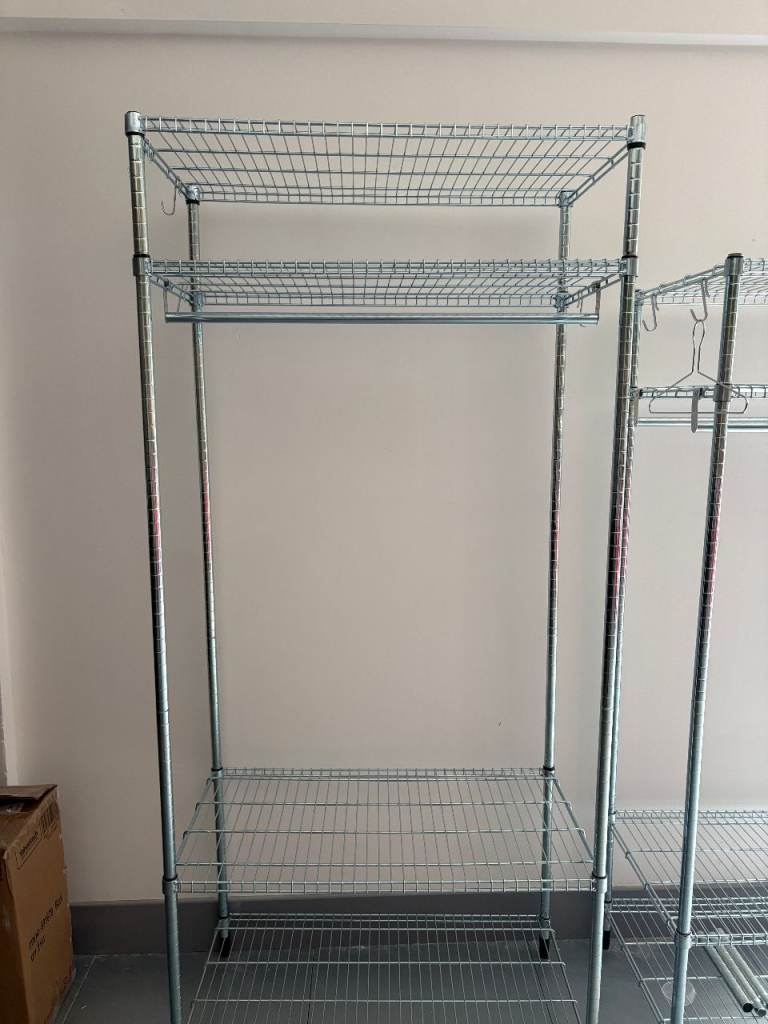 2 Clothes Rails