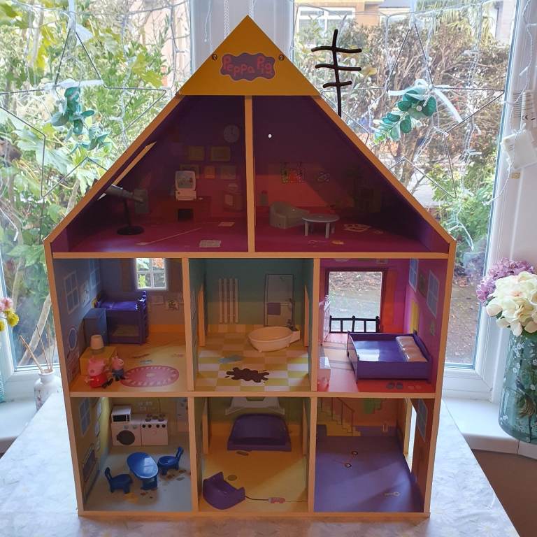 image for Peppa Pig Wooden Playhouse