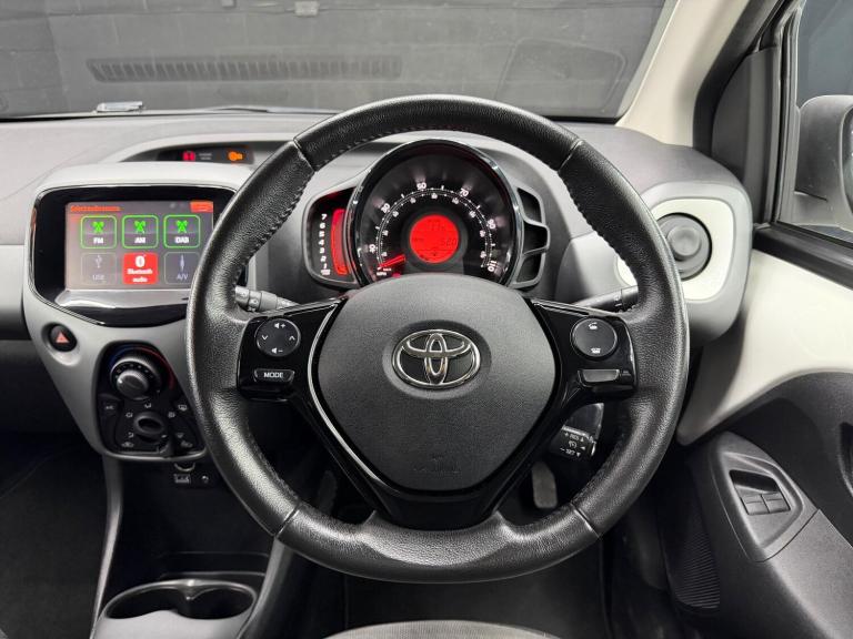 2018 Toyota AYGO 1.0 VVT-i X-Play 5dr HATCHBACK PETROL Manual
