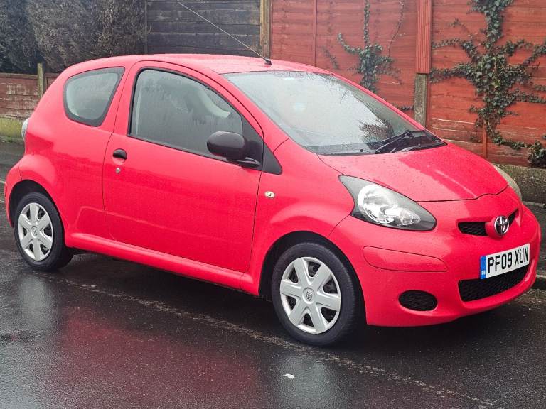 Toyota, AYGO, Hatchback, 2009, Manual, 998 (cc), 3 doors