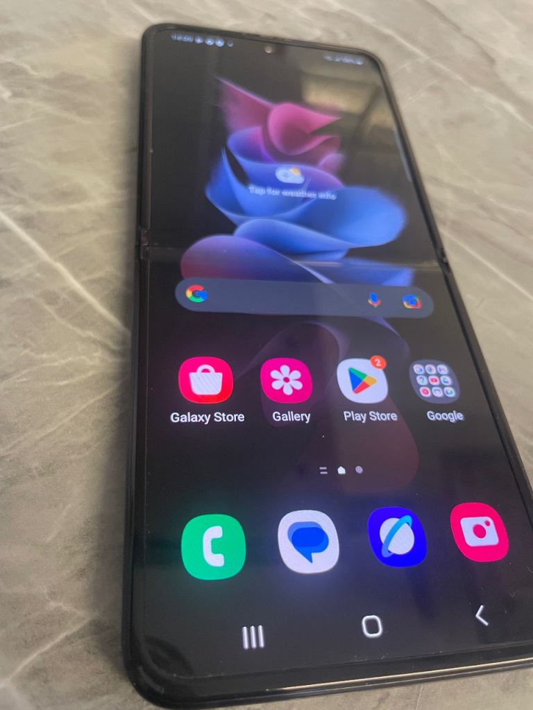 Samsung z 3 flip 256gb 