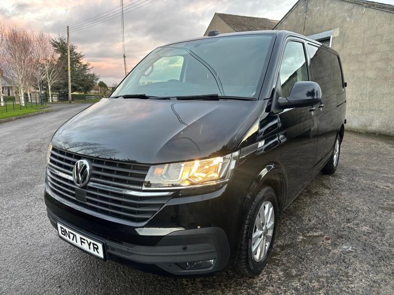 VOLKSWAGEN TRANSPORTER 2.0 TDI T28 Highline 2021