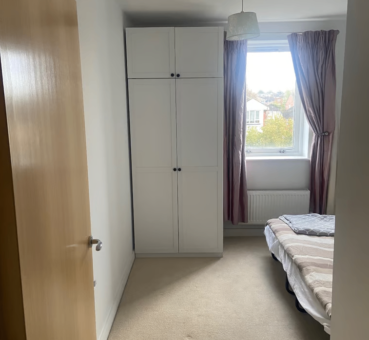 Spacious and Cosy Single Room available for Rent in – UB5 6GW