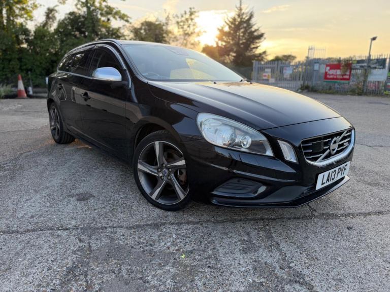 Volvo V60 1.6 T3 R-Design Nav Estate 5dr Petrol Powershift Euro 5 (150 ps) Petrol Automatic